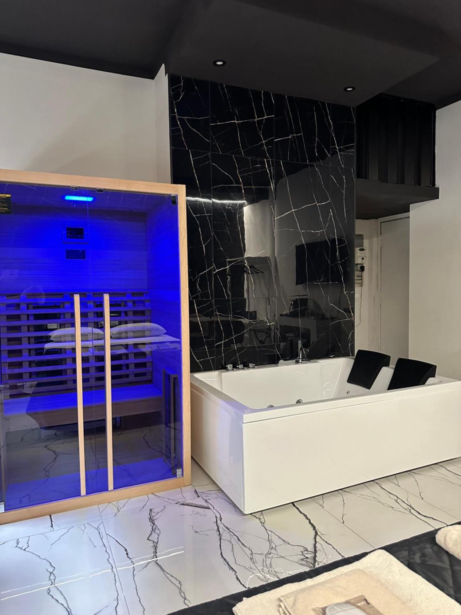 Milan Hub Private Spa Exteriör bild